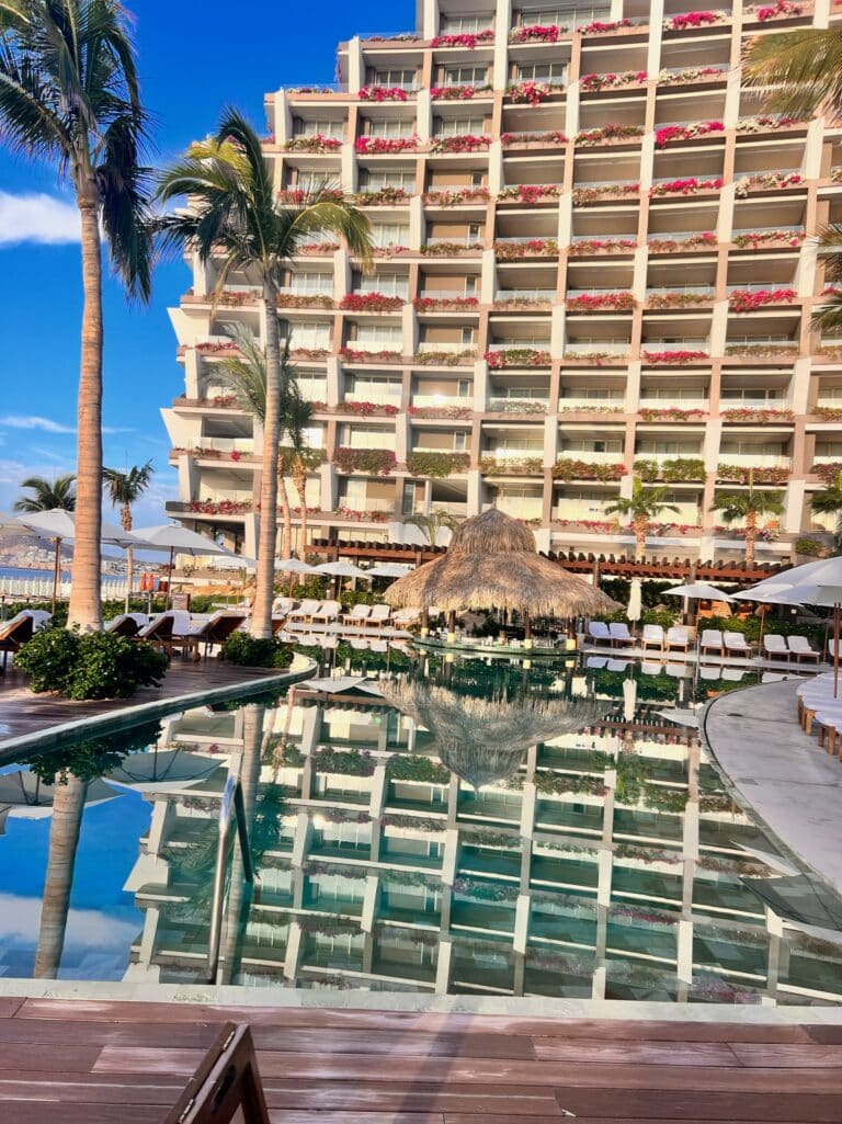 top luxury resort in Cabo