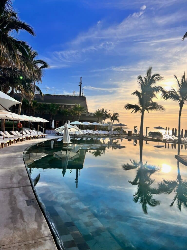 top luxury resort in Cabo